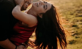 61332